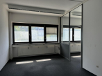 Büro- und Lagerräume im 1. OG in verkehrsgünstiger Lage / Kirchheim b. München - Büro-Server-Raum